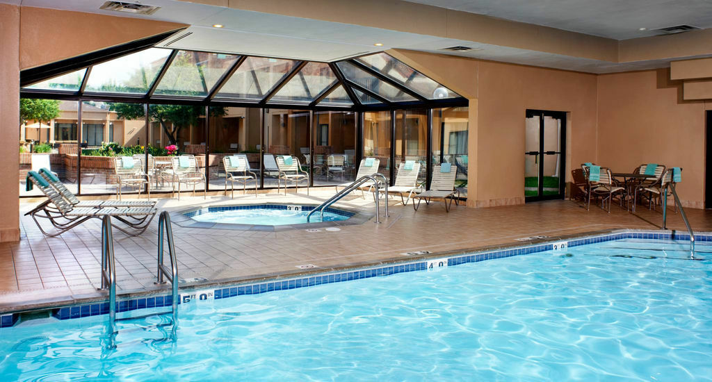 Courtyard By Marriott Minneapolis-St. Paul Airport Mendota Heights Exterior photo